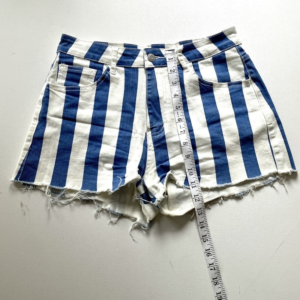 Saints & Hearts Striped Denim Shorts Women's 10 Blue White Distressed Cutoff - Picture 4 of 6